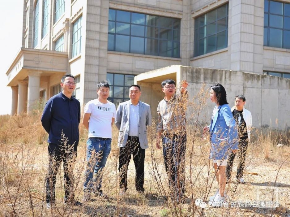 云南省民族商會深入宣威市調研腫瘤醫(yī)院項目.jpg